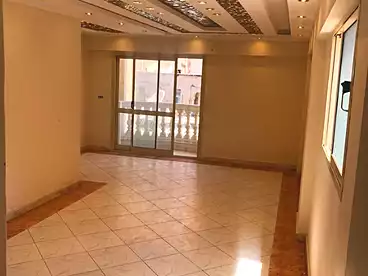 Apartments For rent in Moharram Bey, Alexandria, 135 sqm