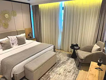 Apartments For sale in Northern 90th St., 90th Street, 130 sqm