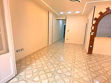 عقارات للبيع في شاطئ النخيل - ٦ اكتوبر، العجمي، 100 متر