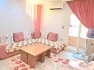 شقق للبيع في شارع متفرع من الكفراوي، الحي الثاني، 135 متر