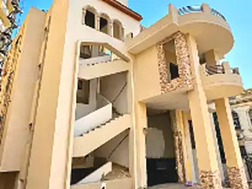 عمارات للإيجار في الكوربة، مصر الجديدة، 200 متر