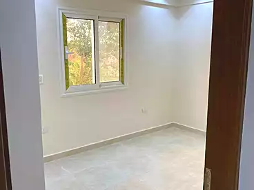 Apartment with Garden For sale in El Hay El Thalith St., Neighborhood 3rd, 135 sqm