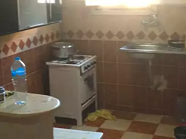 شقق للبيع في شارع الورشة، الهانوفيل، 100 متر