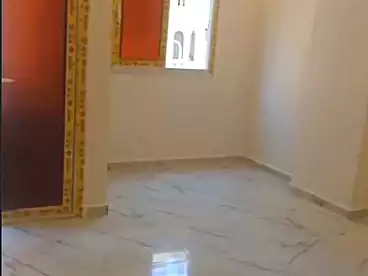 عقارات للبيع في الحي السادس، الهضبة الوسطى، 160 متر