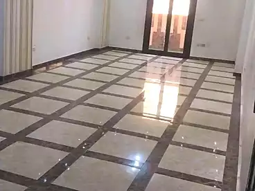 شقق للبيع في اللبيني، فيصل، 160 متر