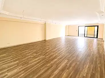 Apartments For sale in Glim, Alexandria, 174 sqm