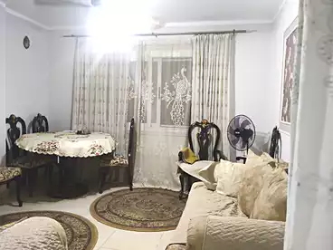 سكني للبيع في شارع صقر قريش، شيراتون، 100 متر