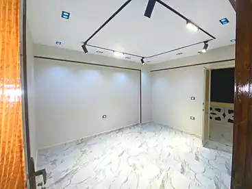شقق للبيع في البيطاش، العجمي، 130 متر