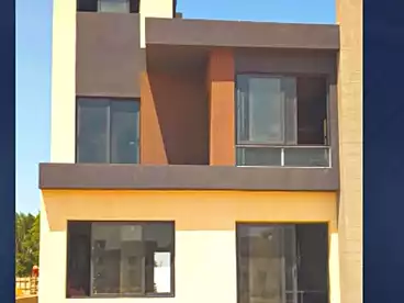 Building For sale in El Talbeya, Faisal, 240 sqm