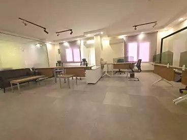 عقارات للإيجار في شارع كارفور الرئيسي، زهراء المعادي، 120 متر