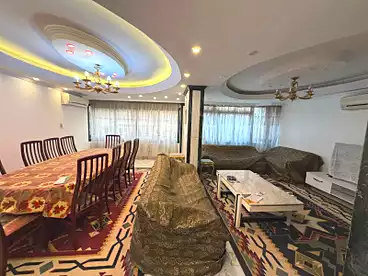 in Morabaa El Wozaraa, Sheraton, 200 sqm