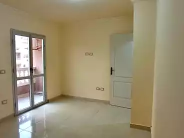 Apartments For sale in Mansour St., Manshiet Ain Helwan, 100 sqm