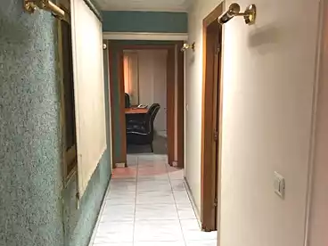 Administrative For sale in Gamal Abdel Nasser St., El Mandara, 105 sqm