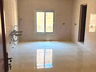 شقق للإيجار في شارع يوسف السباعي، جنوب الاكاديميه (ج)، 320 متر