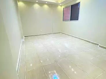 Apartments For sale in Gamal Abd El Nasir St, Sidi Beshr Bahri, 155 sqm