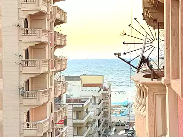 شقق للبيع في شاطئ النخيل - ٦ اكتوبر، العجمي، 130 متر