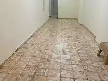 محلات للإيجار في شارع محمود العيسوي، سيدي بشر بحري، 330 متر