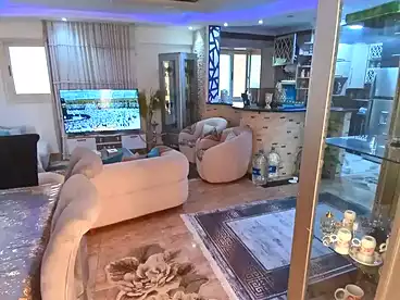 شقق للبيع في طريق الجيش، المندرة، 120 متر