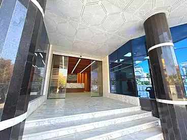 Corporate Branch For rent in Southern 90th St., 90th Street, 850 sqm