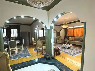 عقارات للبيع في شارع محمد حسنين هيكل، مدينة نصر، 220 متر