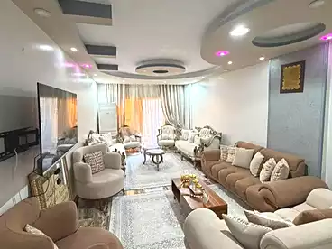 عقارات للبيع في شارع الاربعين، بيانكي، 170 متر