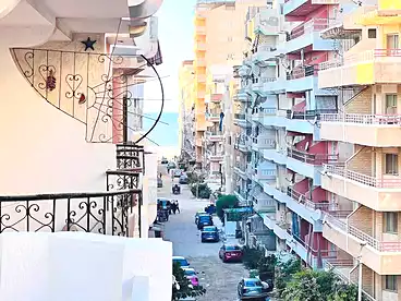 Apartments For sale in Shatee El Nakheel, Al Agamy, 125 sqm