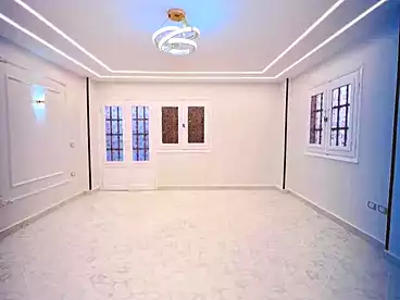 عقارات للبيع في شاطئ النخيل - ٦ اكتوبر، العجمي، 100 متر