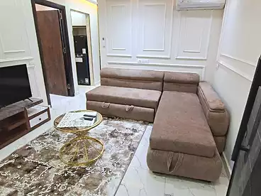 شقق مفروشة للإيجار في المجاورة السادسة، الحي الأول، 100 متر