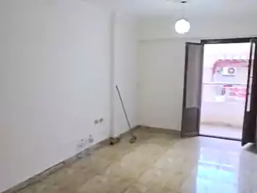 Apartments For sale in Gamal Abd El Nasir St, Sidi Beshr Bahri, 90 sqm
