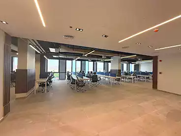 Properties For rent in Northern 90th St., 90th Street, 1400 sqm