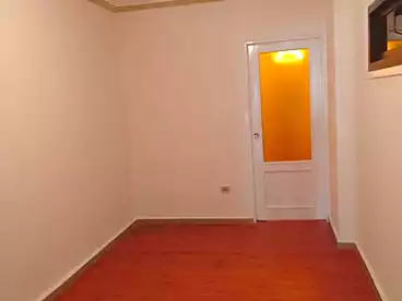 Apartments For rent in Ganaklis, Alexandria, 125 sqm