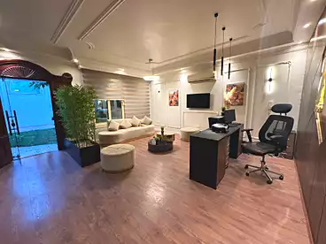 Administrative Duplex For rent in Morabaa El Wozaraa, Sheraton, 600 sqm