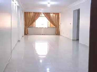 شقق للبيع في شارع الشهيد احمد حمدي، الطوابق، 150 متر