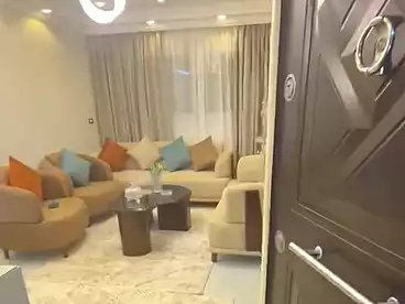 شقق للبيع في شارع عبد المحسن الوسيمي، ألف مسكن، 100 متر