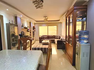 Apartments For sale in El Khalafwai, Shoubra, 100 sqm