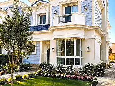 For sale in Mountain View 1.1 Compound, Compounds in New Cairo, 210 sqm