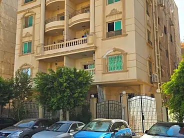 للبيع في شارع محمد صبري ابو علم، النرجس عمارات، 200 متر