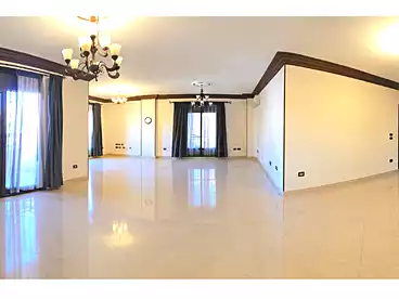 عقارات للبيع في شارع عبد الرحمن الرافعي، النرجس عمارات، 200 متر