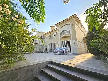 For rent in El Patio 5 Compound - La Vista, Compounds in Elshorouk City, 215 sqm