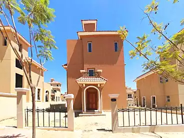 فلل للبيع في كمبوند نيوم أكتوبر - المطورون العرب، كمبوند في ٦ اكتوبر، 192 متر