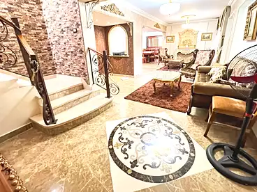 Apartments For sale in Mortada Basha St, Ganaklis, 225 sqm
