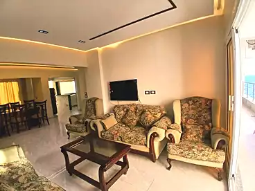 Apartments For sale in 45 Street, Miami, 120 sqm