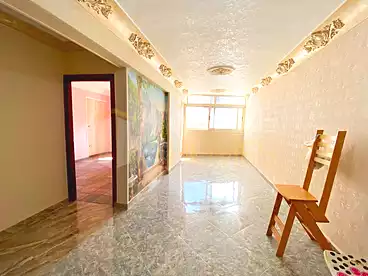 Apartments For sale in Gamal Abdel Nasser St., Miami, 85 sqm