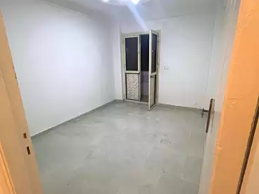 شقق للبيع في رأس التين، الاسكندرية، 85 متر