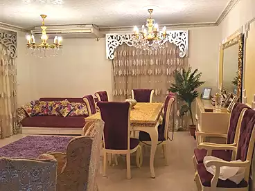 in Saad Zaghloul St., Phase 4, 200 sqm
