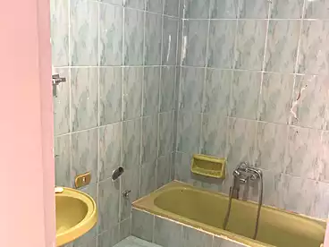 For sale in Fareek Awal Ali Amer St., 6th Zone, 115 sqm