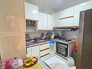Apartments For sale in Iskandar Ibrahim St., Miami, 155 sqm