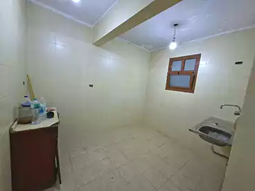 شقق للإيجار في طريق كعبيش، فيصل، 100 متر