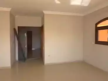 in Street 16, Third Neighborhood, 160 sqm
