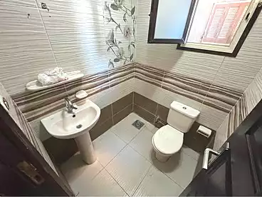 Apartments For sale in Ganaklis, Alexandria, 165 sqm